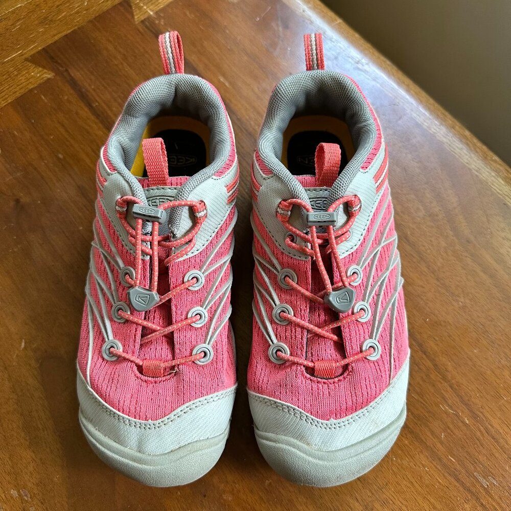 KEEN Chandler CNX Hiking Shoe | Kids Girls size 3 | Drizzle/Dubarry pink